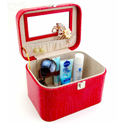 Cosmetic box 02